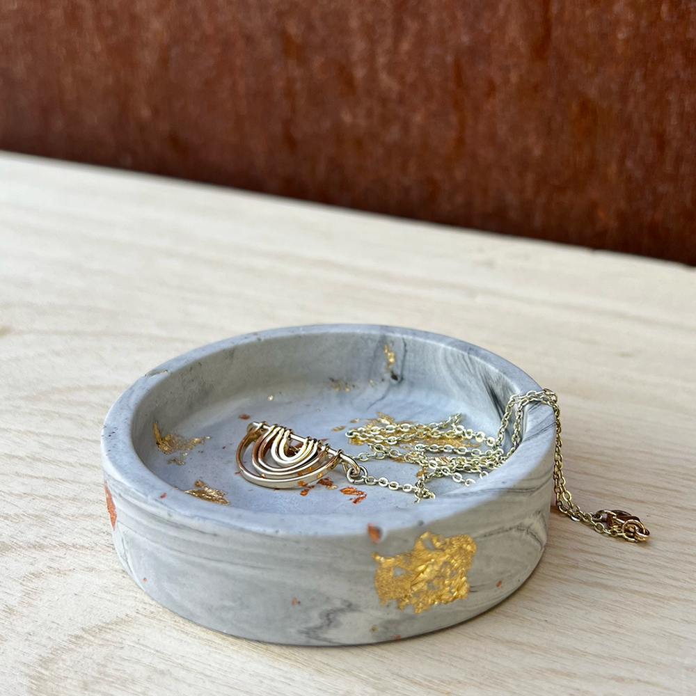 
                      
                        Gold Rush Jewelry Dish
                      
                    