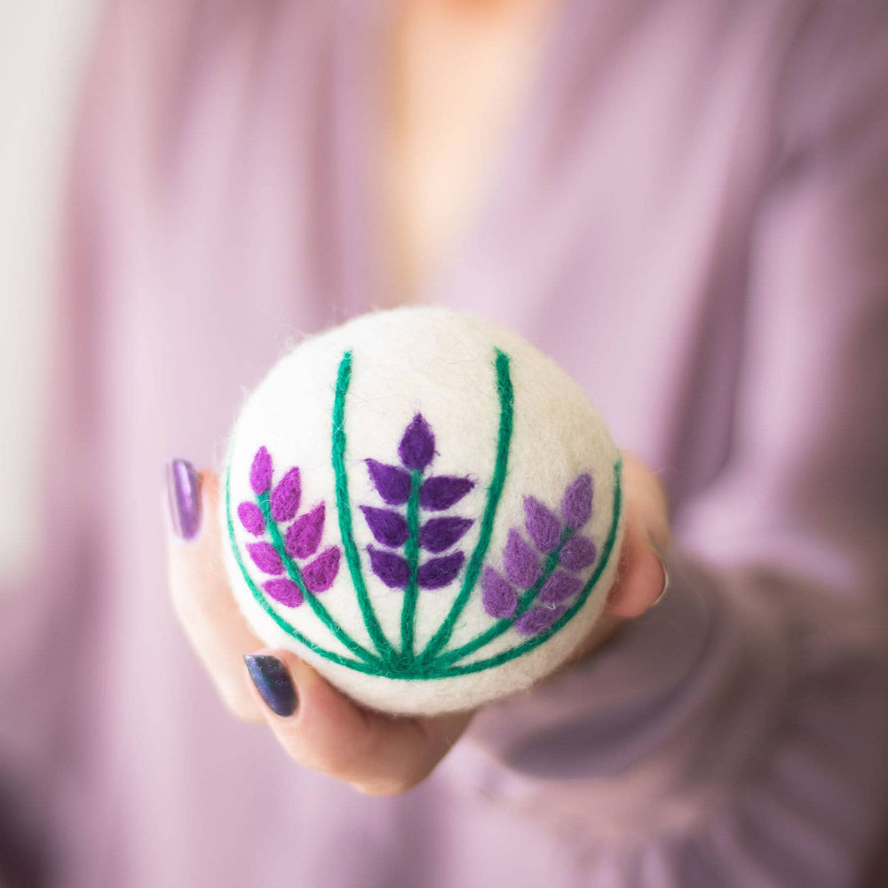 
                      
                        Lavender Fields Set of 3 Eco Dryer Balls - BEE
                      
                    