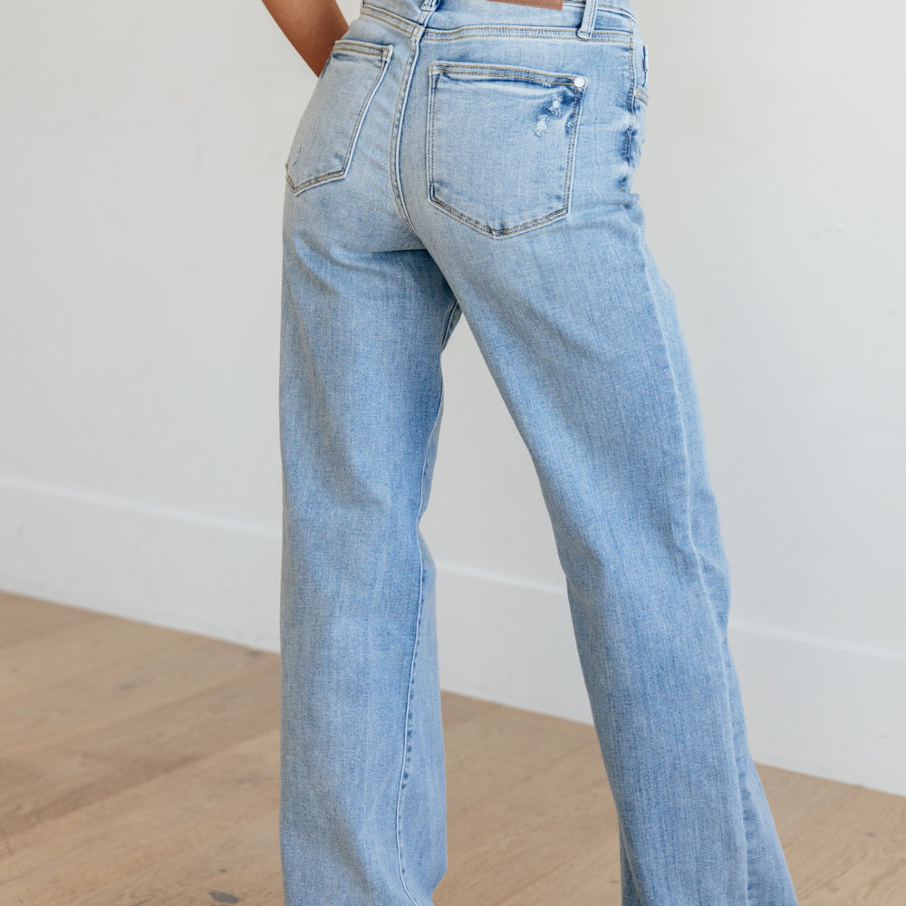 
                      
                        Mildred High Rise V Front Waistband Straight Jeans
                      
                    